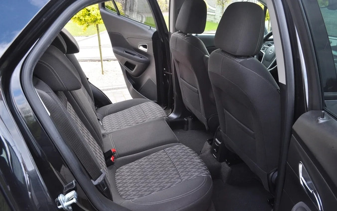 Opel Mokka cena 45900 przebieg: 136000, rok produkcji 2015 z Przasnysz małe 106